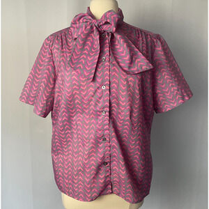 Vintage Blouse Top Size XL Pink Gray Bow Collar Short Sleeve Casual Dopamine